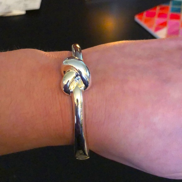 Knot bracelet. - Picture 2 of 4